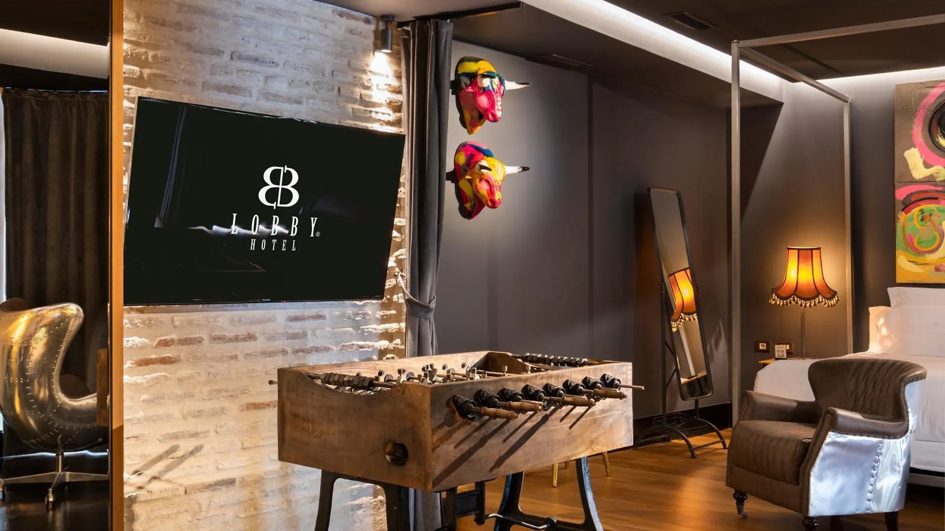 Hotel Lobby Sevilha 5*,